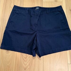Loft 6 inch twill shorts